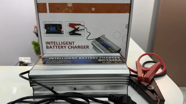 SC1240A 40A Battery Charger: Choosing Adjustable Charging for 12V Backup Batteries